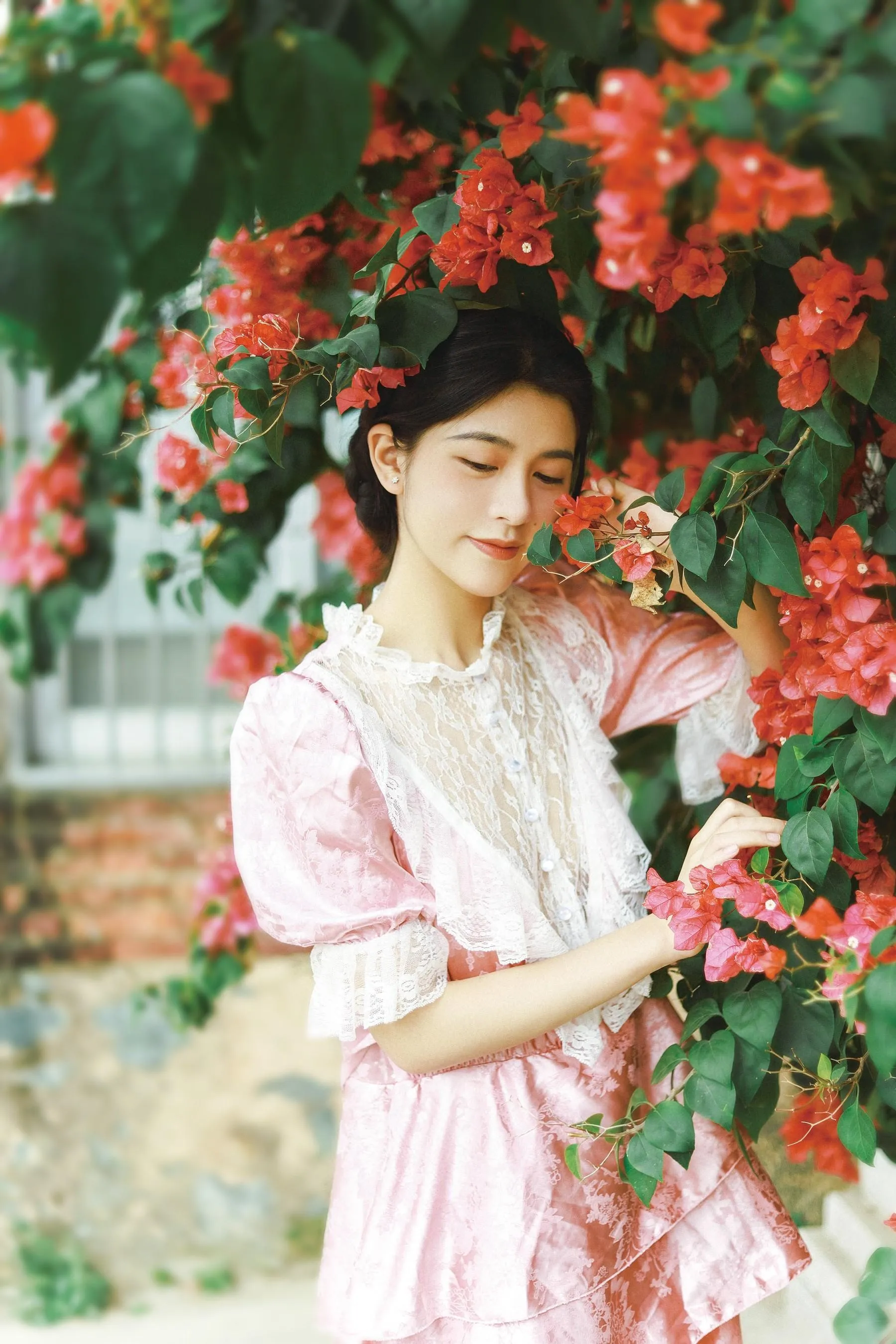 [YITUYU艺图语]2022.09.12 三角梅与少女 欣慧 [21P]插图3